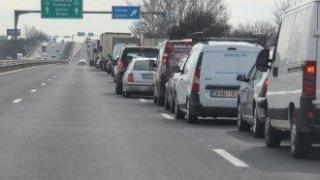 В два участъка на "Тракия" се спира движението в посока Бургас за месец заради ремонт